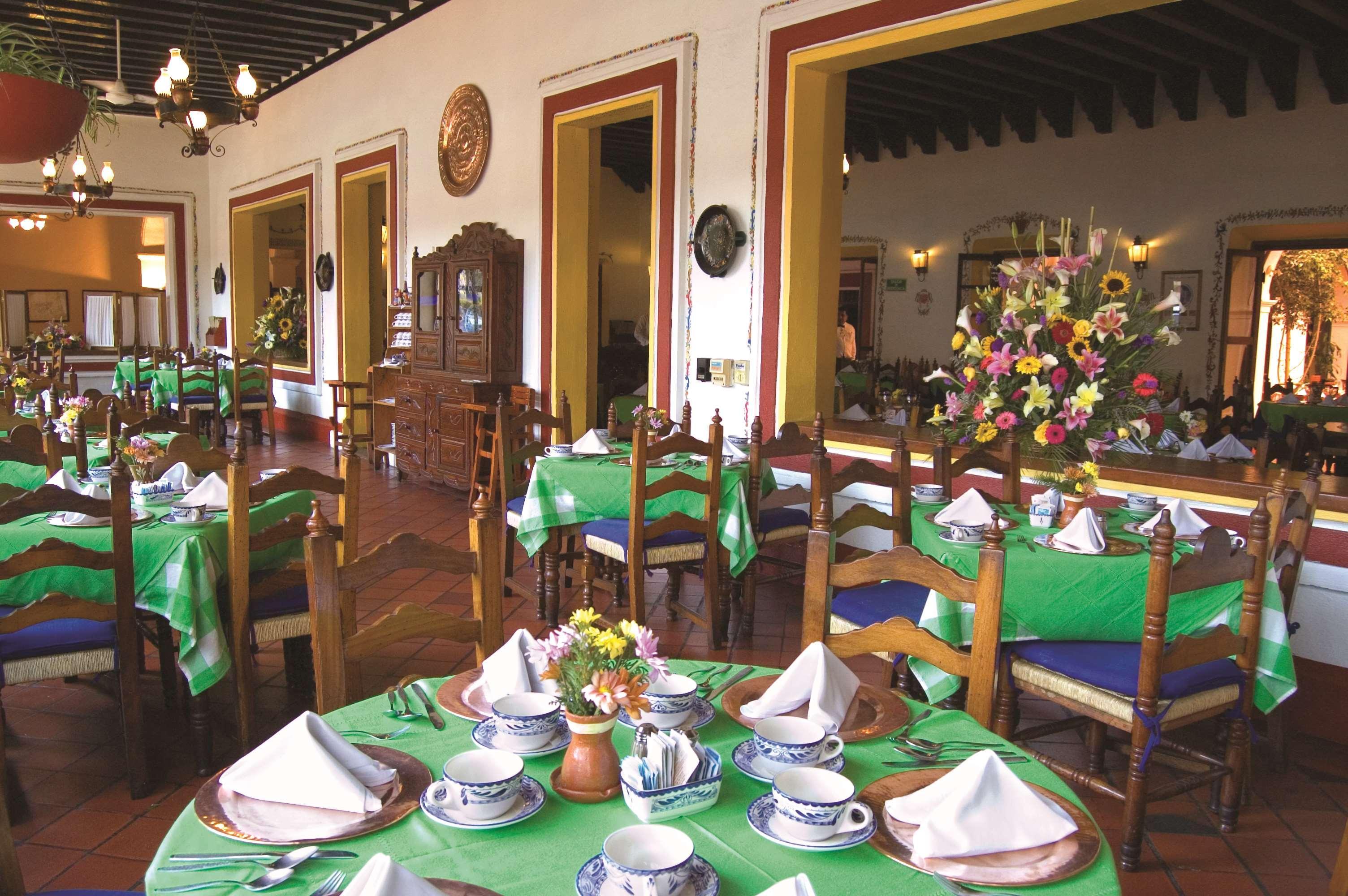 Best Western Plus Posada De Don Vasco Pátzcuaro Restaurant bilde